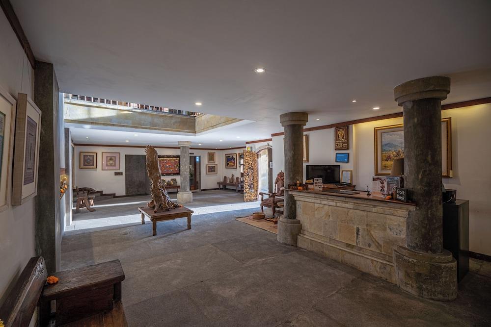 Purana Suite Ubud