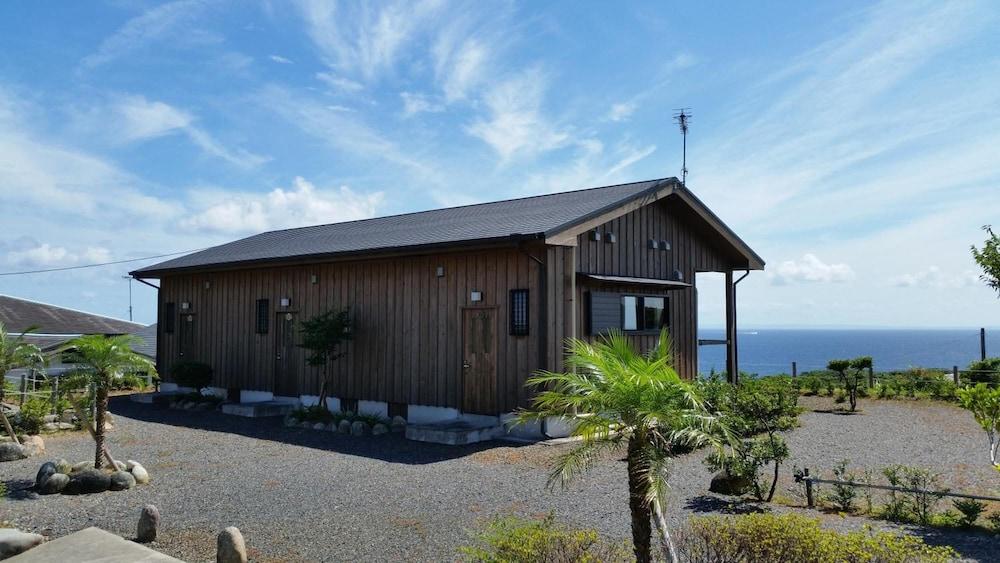 Yakushimaya Exterior
