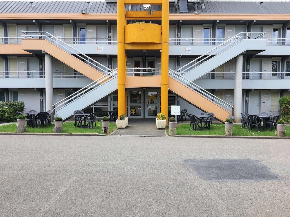 بريمير كلاسي بليزيه