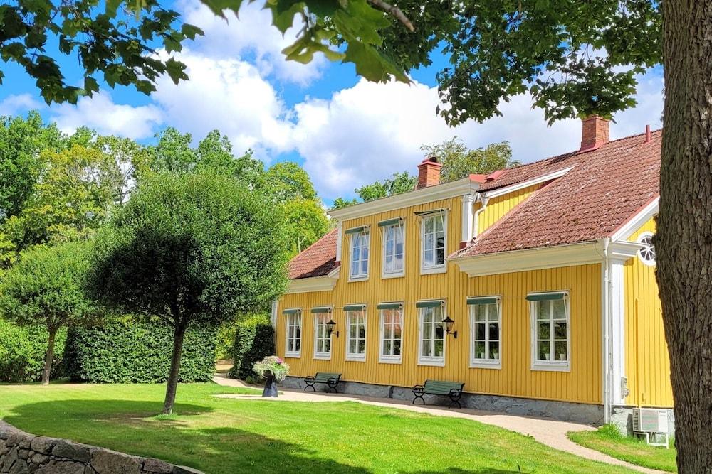 غريمسناس هيرغارد