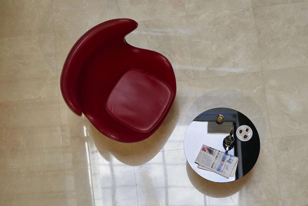 فندق سفير الفنطاس الكويت الردهة