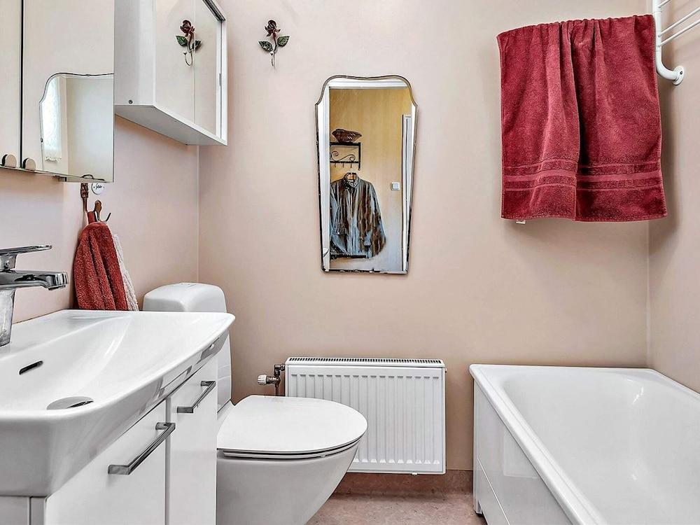 5 Person Holiday Home in Väddö Bathroom