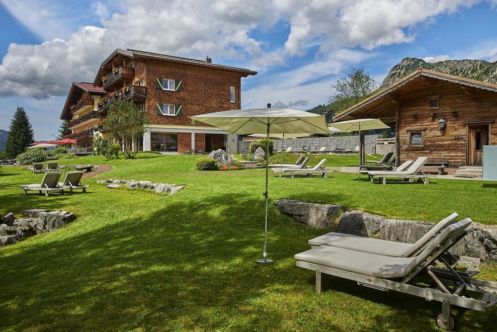 Hohenfels**** Das Genusshotel