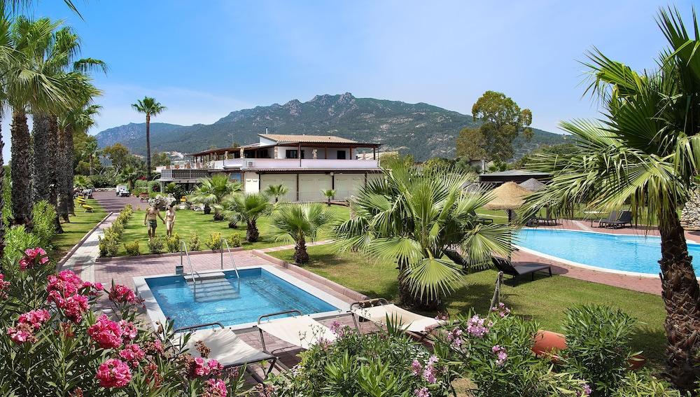 هوتل رورالي أورتي دي نورا آند سبا