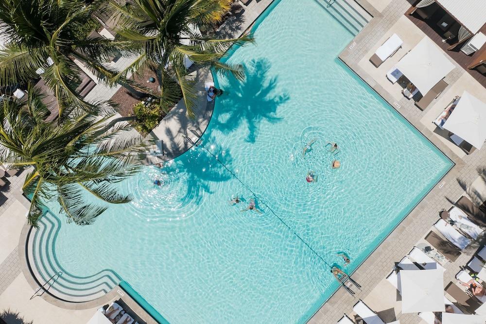 The Ritz-Carlton Key Biscayne, Miami Waterslide