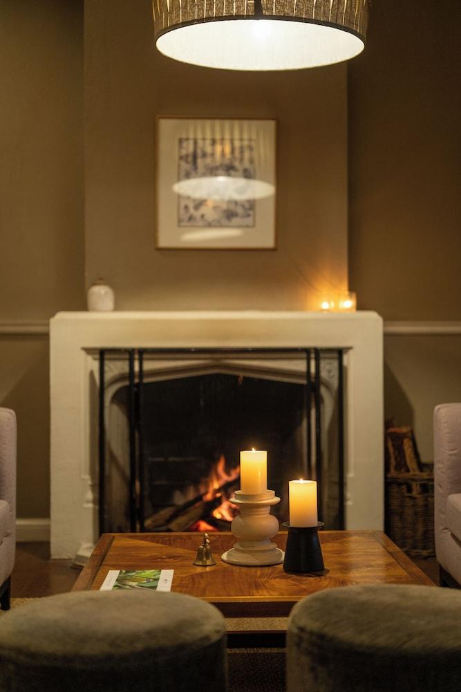 Goatfell Lobby Sitting Area