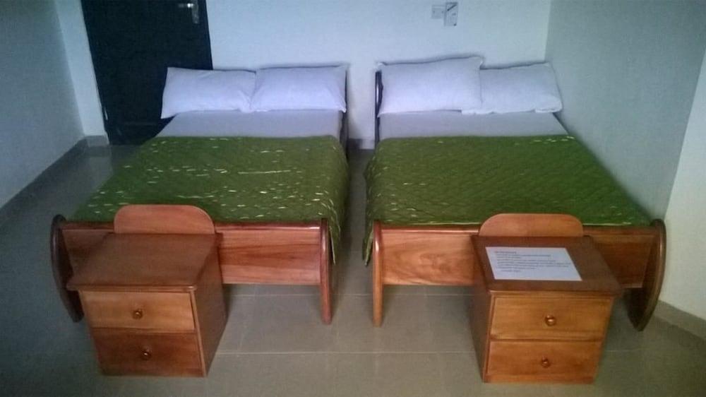 Paradise Ocean Resort Room