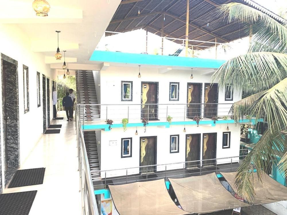 Sapphero Precise Goa Exterior