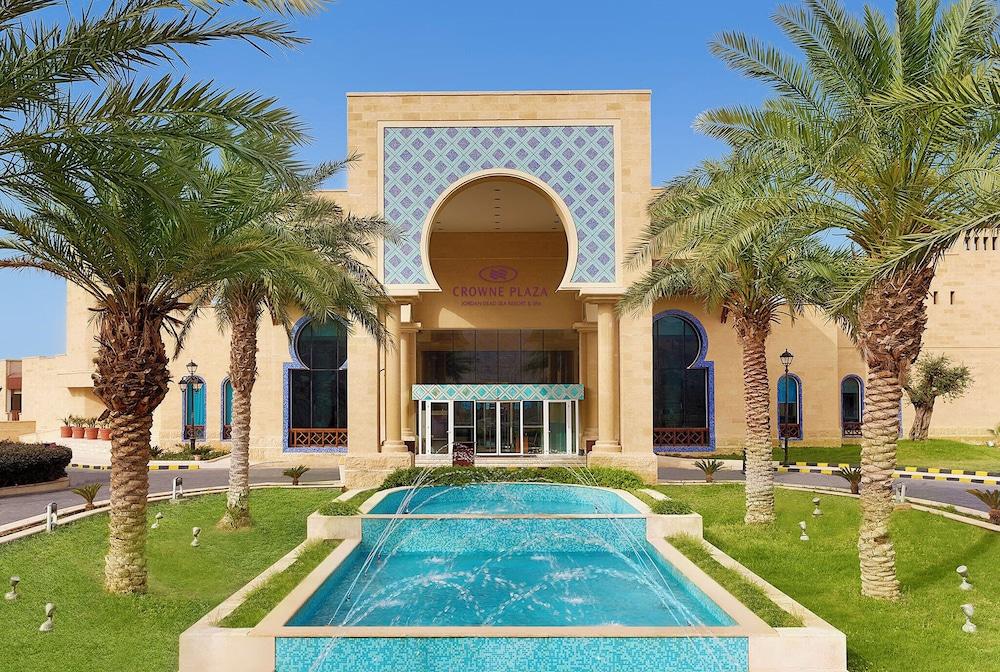 منتجع وسبا كراون بلازا الأردن البحر الميت فندق تابع لمجموعة فنادق آي إيتش جي