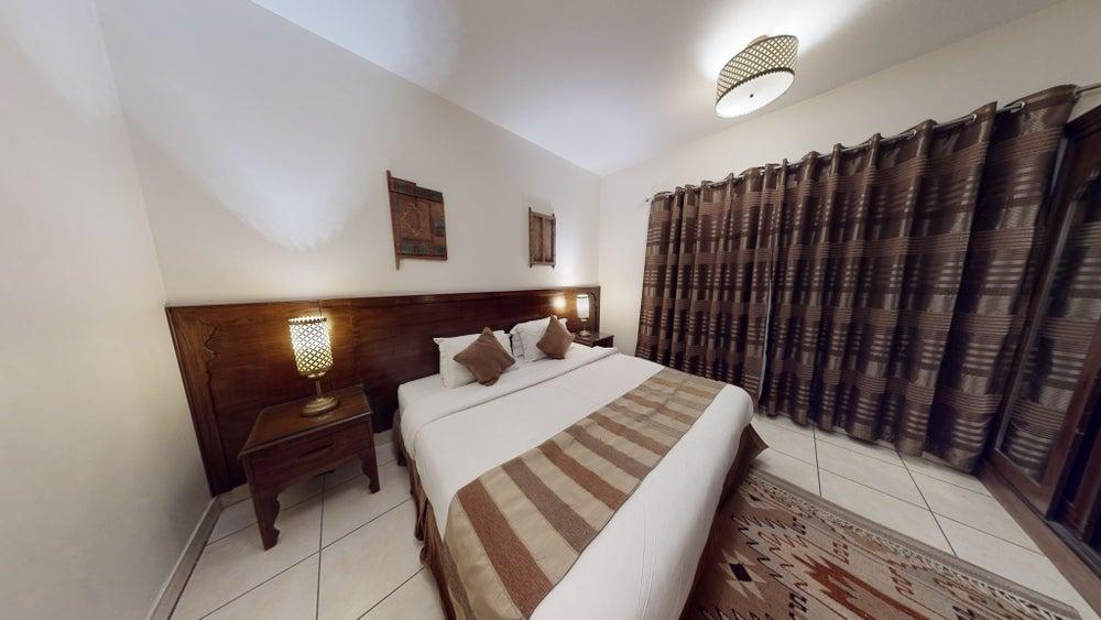 شاليه بتصميم رائع وبأثاث مريح وبسيط | 1018