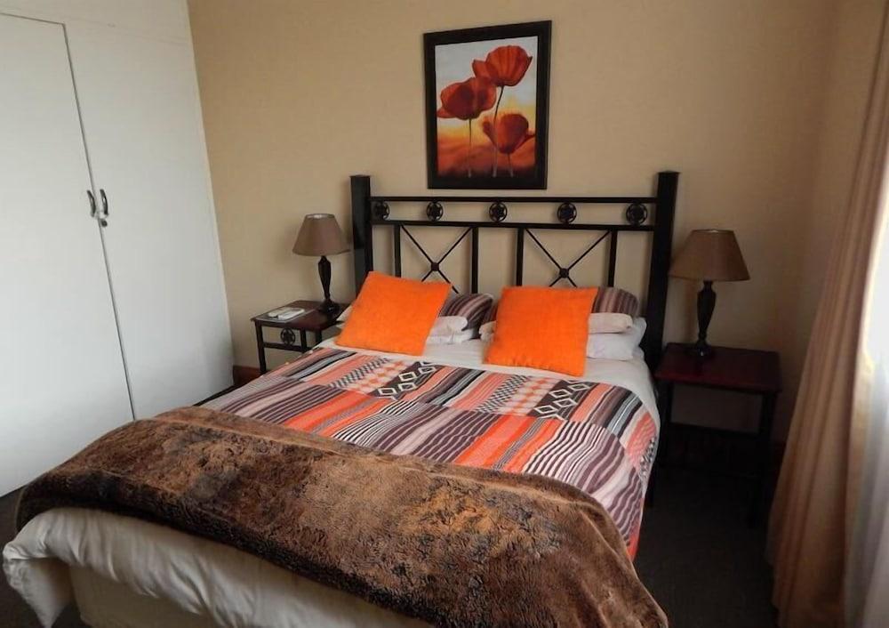 Oak Rest Guesthouse Room