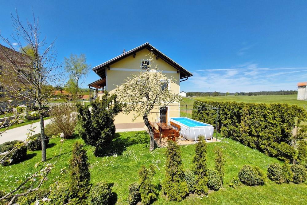 هاوس ديجانا