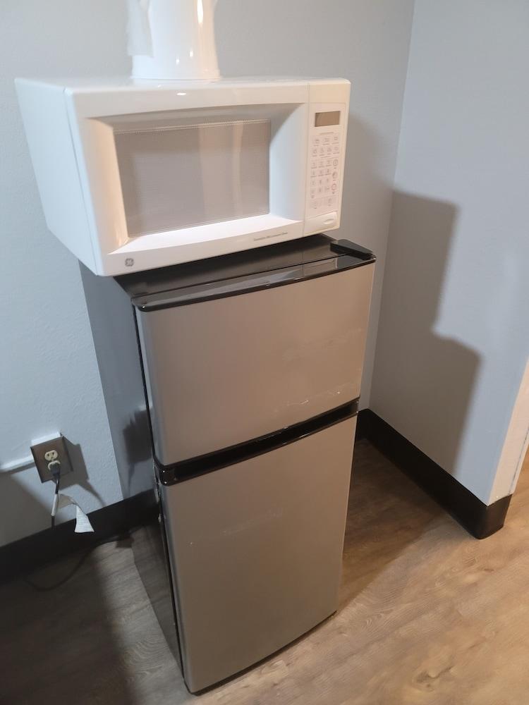 إستوديو 6 سويتس هاينزفيل، جورجيا غرفة