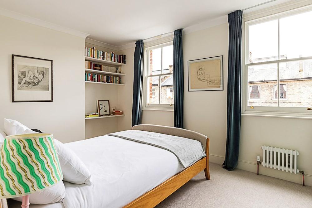 Charming Kentish Town Flat
