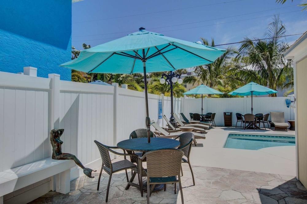 لولوز كي هاوس كيمب ريدلي 1/1 داونستيرز المنطقة الخارجية