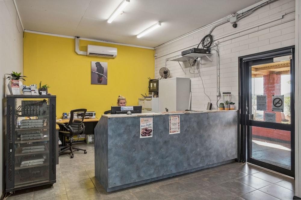 Karratha Caravan Park Reception