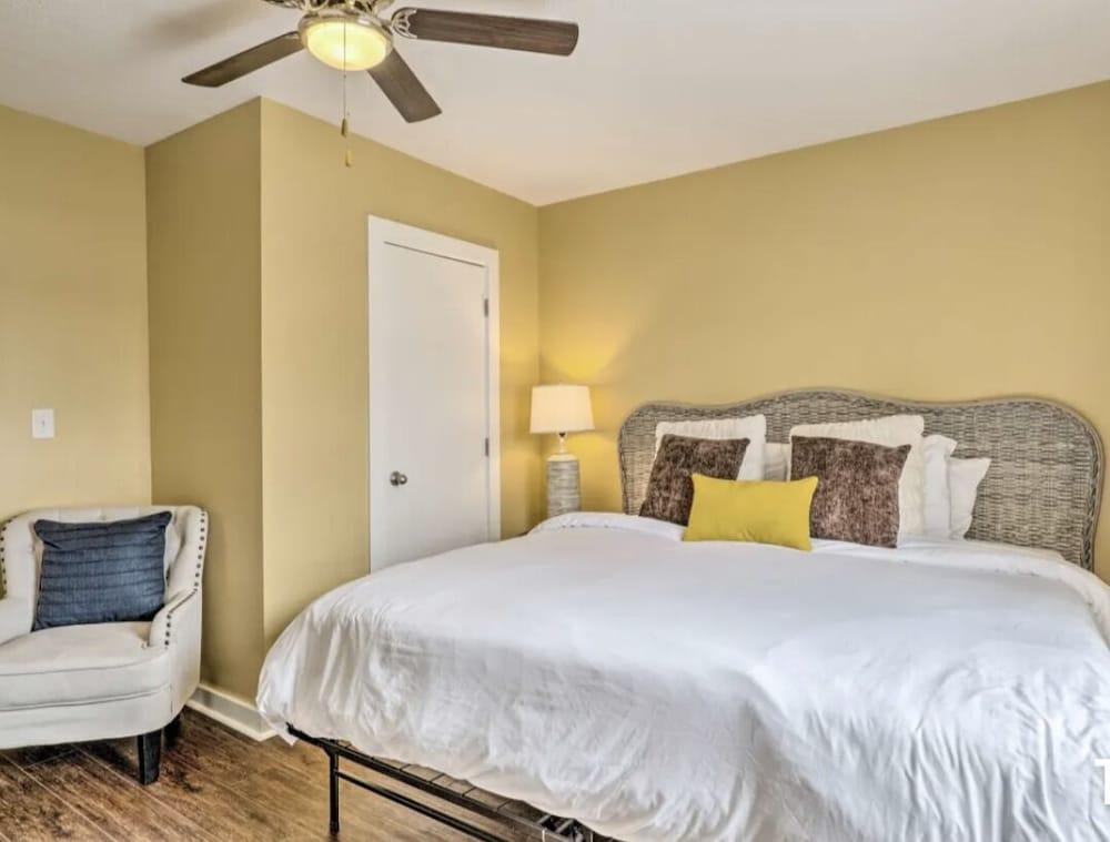 إيربان تشيك تاون هوم نير داون تاون غرفة