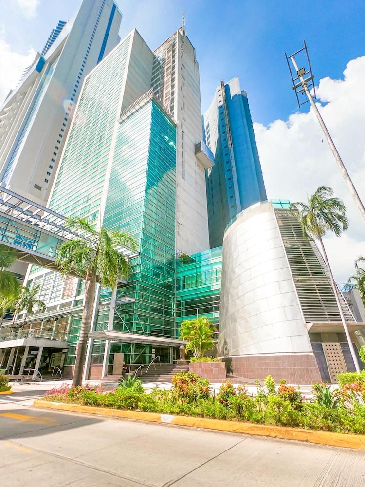 ديكابوليس هوتل بانما سيتي