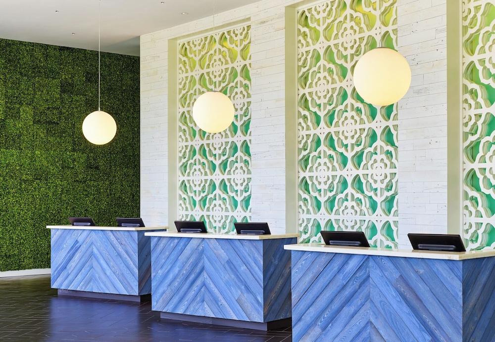 ريفييرا ريزورت بالم سبرينجز منطقة الاستقبال