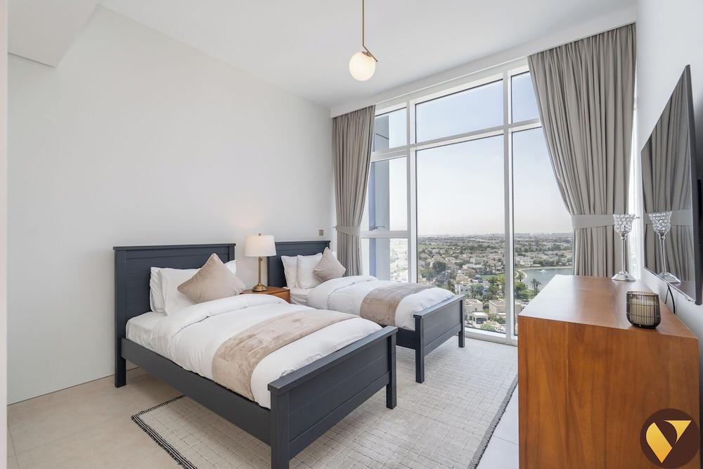 بانيان تري ريزيدنسيز هيلسايد، دبي غرفة