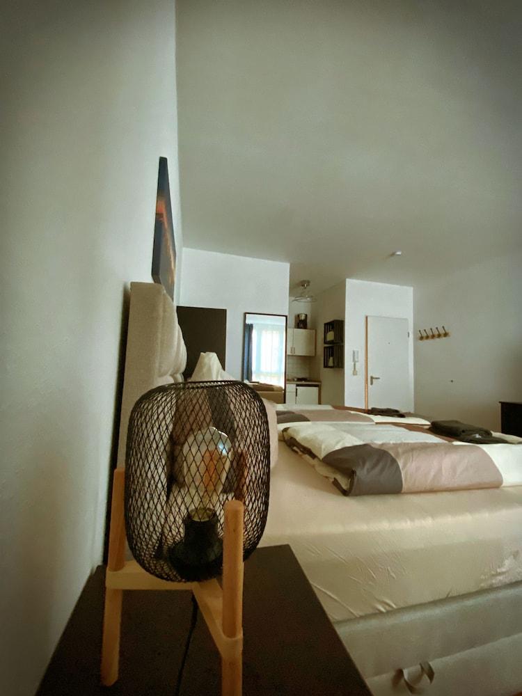 Talgarten Studio 3 Room