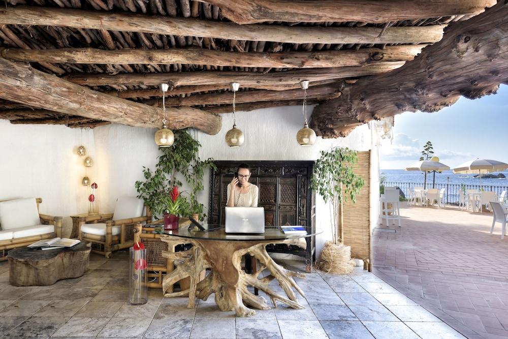 Arbatax Park Resort - Dune Reception
