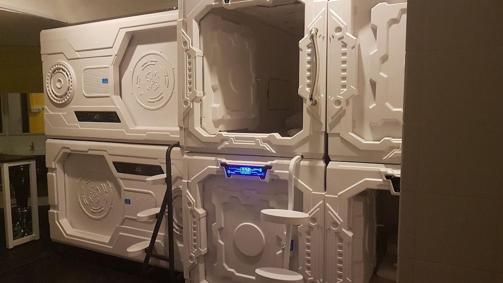 جالاكسي بودز آت تشاينا تاون داخلي