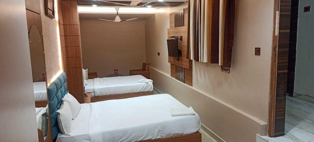 هوتل نيو جراند