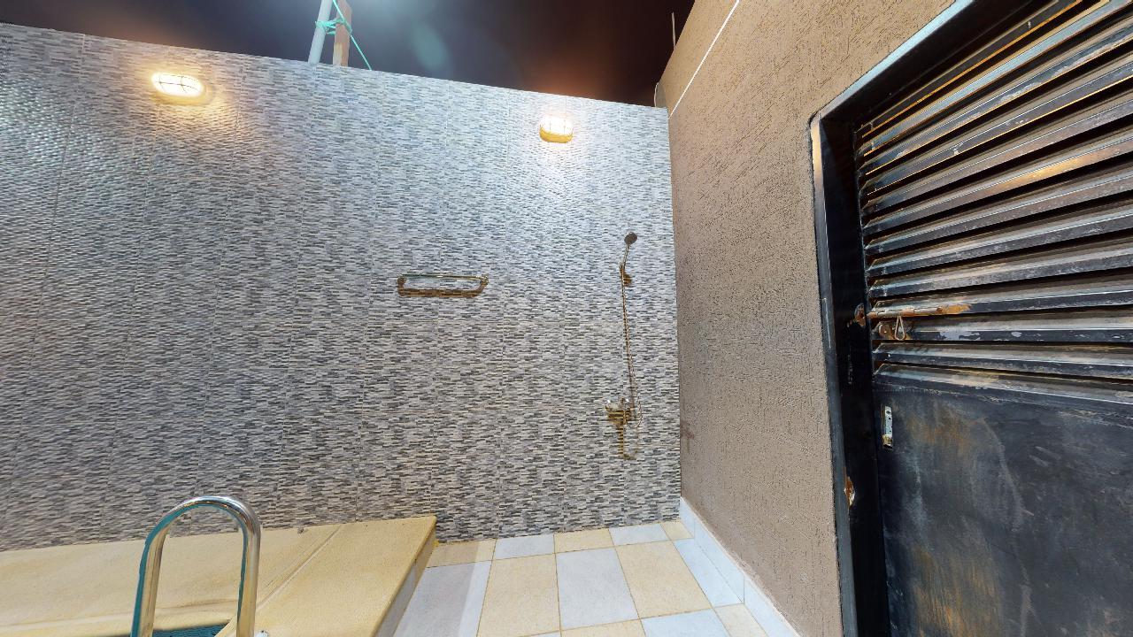 استراحة بتصميم أنيق ومسبح | 1499 دش