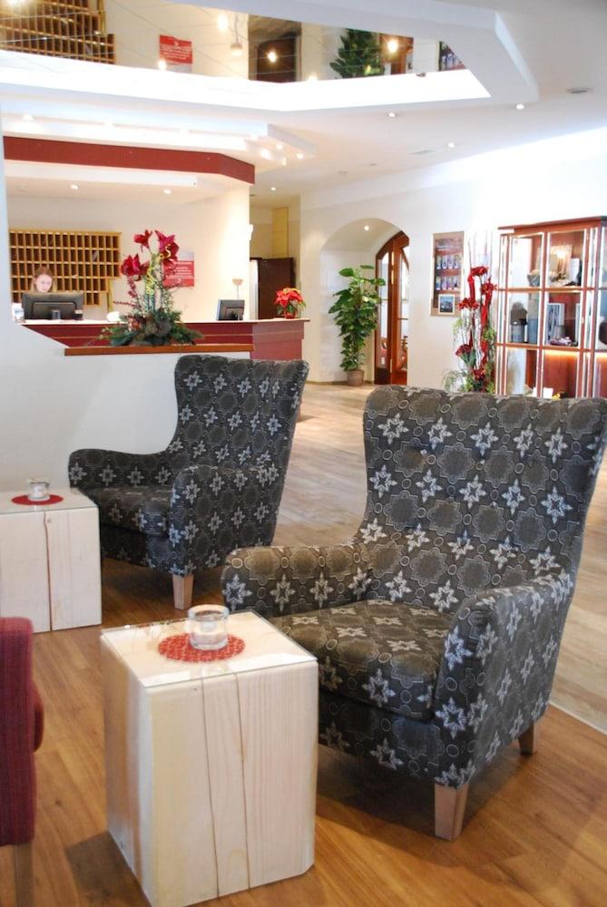 سبورتهوتل فونتانا الردهة