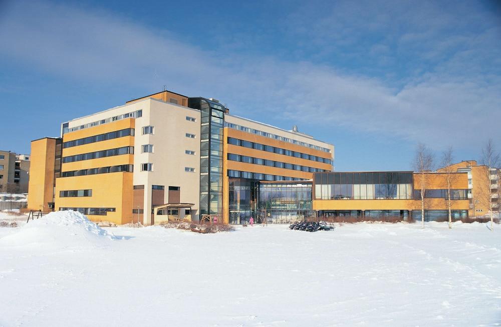 سكانديك كوبيو المنطقة الخارجية