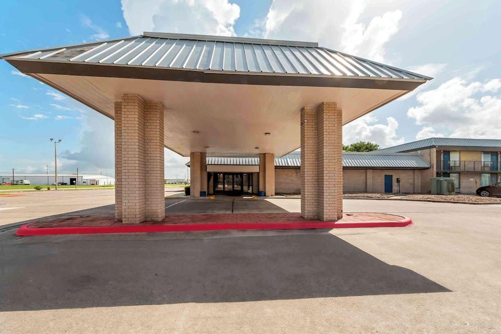 ستوديو 6 بورت لافاكا، تكساس المنطقة الخارجية