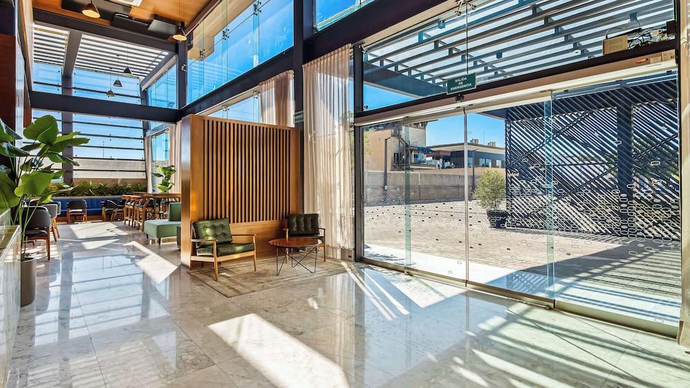 هامبتون باي هيلتون كويريتارو جوريكويلا الصورة الأساسية