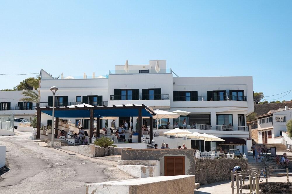 هوبوسا هوتل نيو المنطقة الخارجية