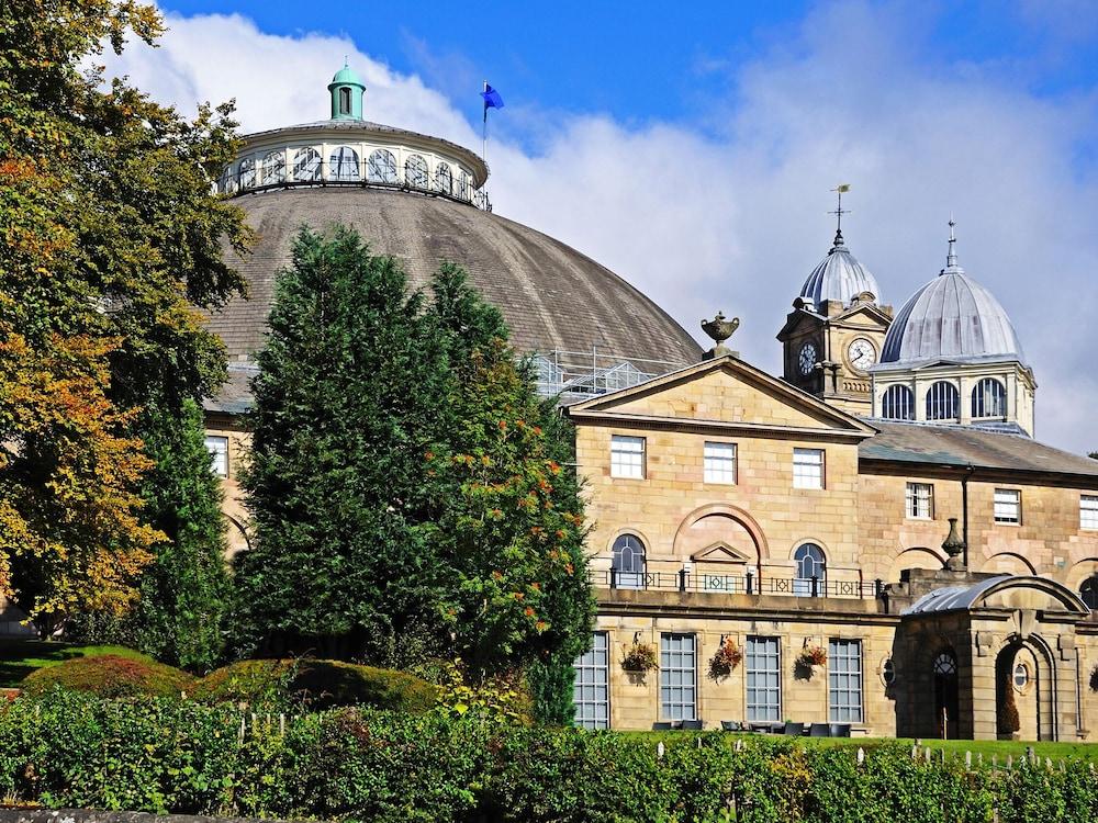 13 Eagle Parade Exterior