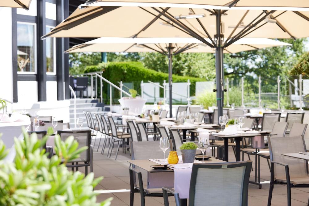 هوتل ديريسفايلر هوف سطح مشمس