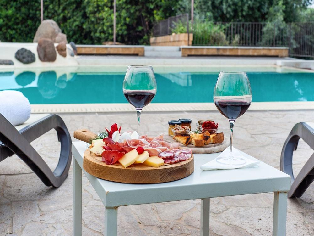 Holiday Home in Carlentini With Swimming Pool Interior Detail