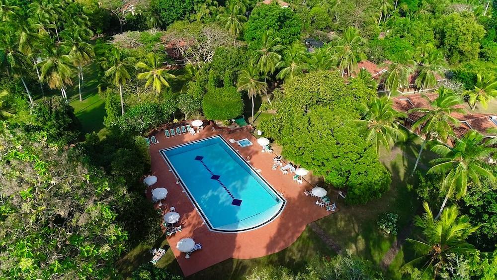Tamarind Tree Garden resort Featured Image
