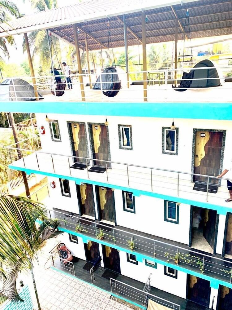 Sapphero Precise Goa Exterior