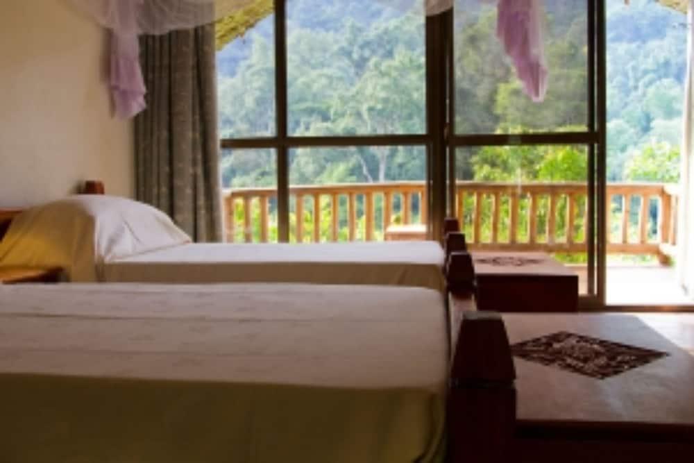 Engagi Lodge Featured Image