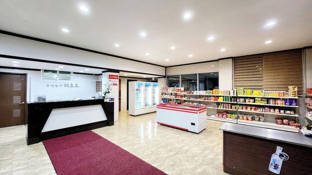 Nokcha Resort Interior