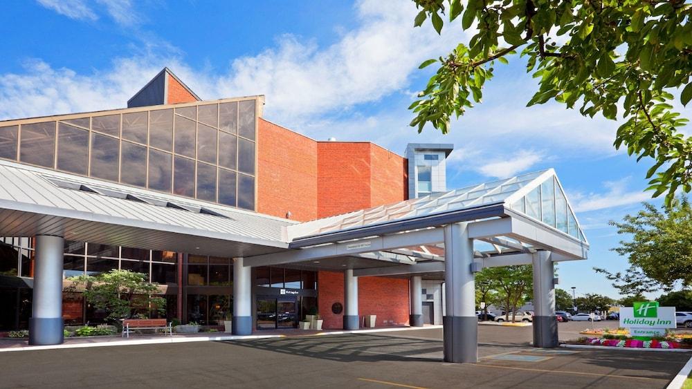 هوليداي إن أوكفيل سنترب باي آيتش جي المنطقة الخارجية