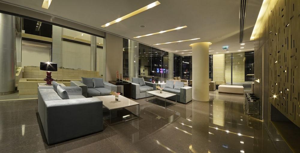 The Abdali Boulevard Hotel Lobby Sitting Area