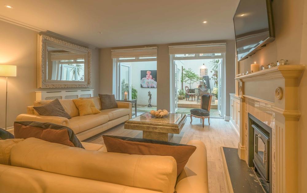 ستانينج هاوس إن تشيلسي الصورة الأساسية