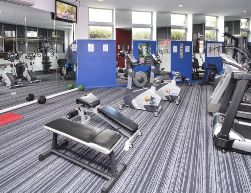 صن درينتشد 3 بد روم أبارتمنت إن توريلا مرفق اللياقة البدنية