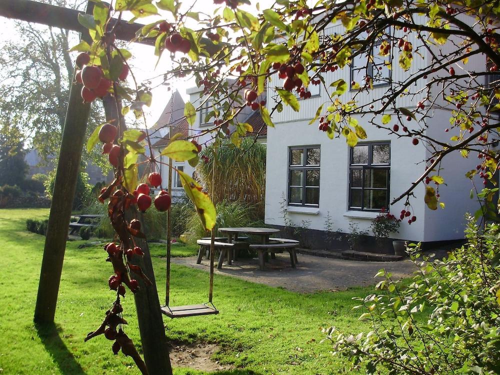 بروستيغوردن بيد آند بريكفست تفاصيل الفندق من الخارج