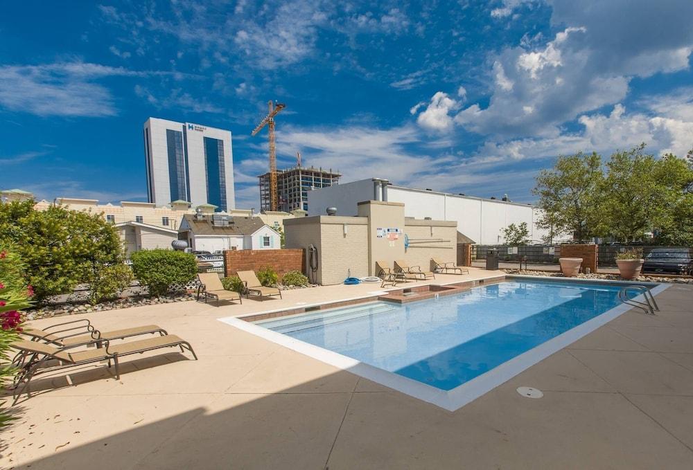 بلايا رانا 114 تو بيد روم كوندو باي ريدونينج زحليقة مائية