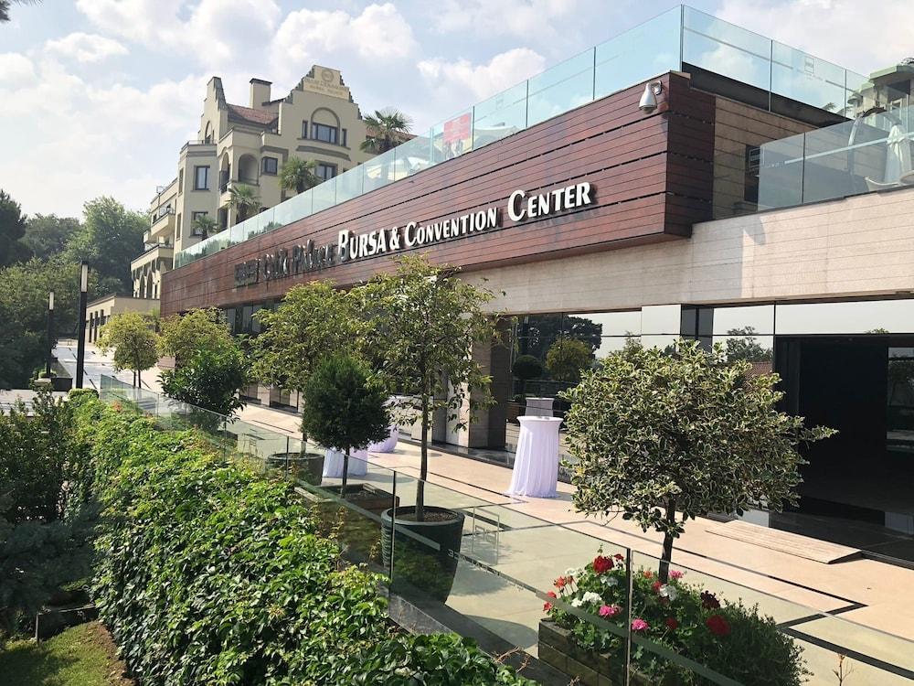 بلو دايموند أتاتورك بالاس تفاصيل الفندق من الخارج