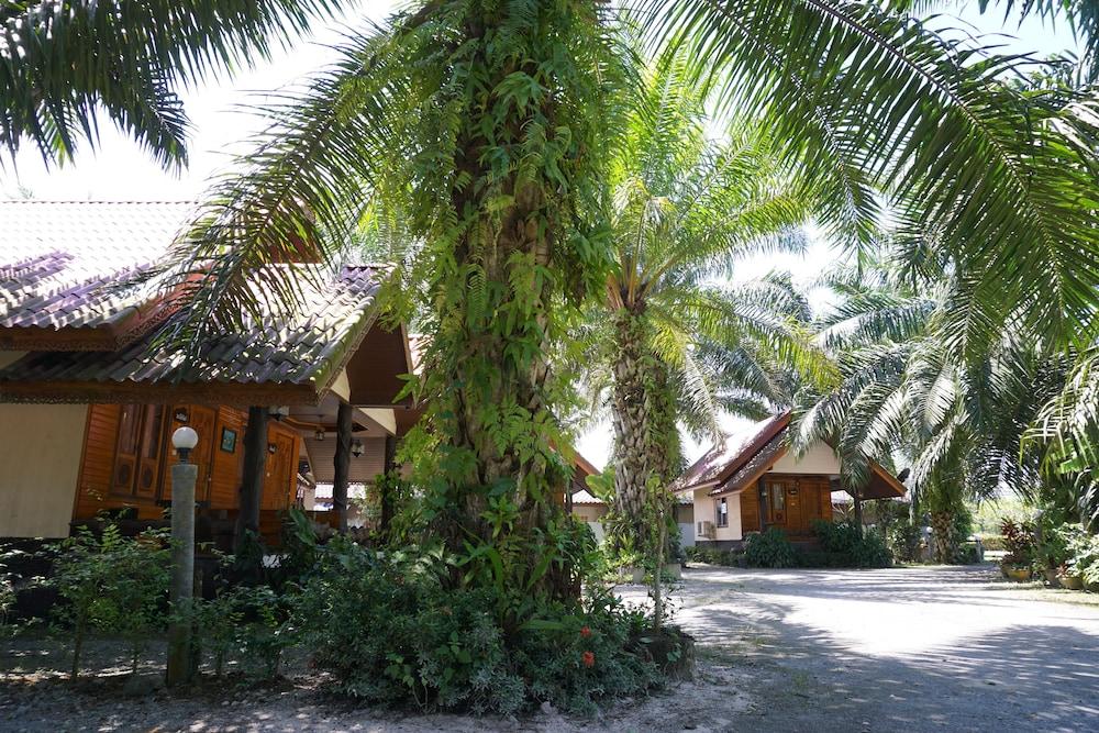 Nampueng Resort Exterior