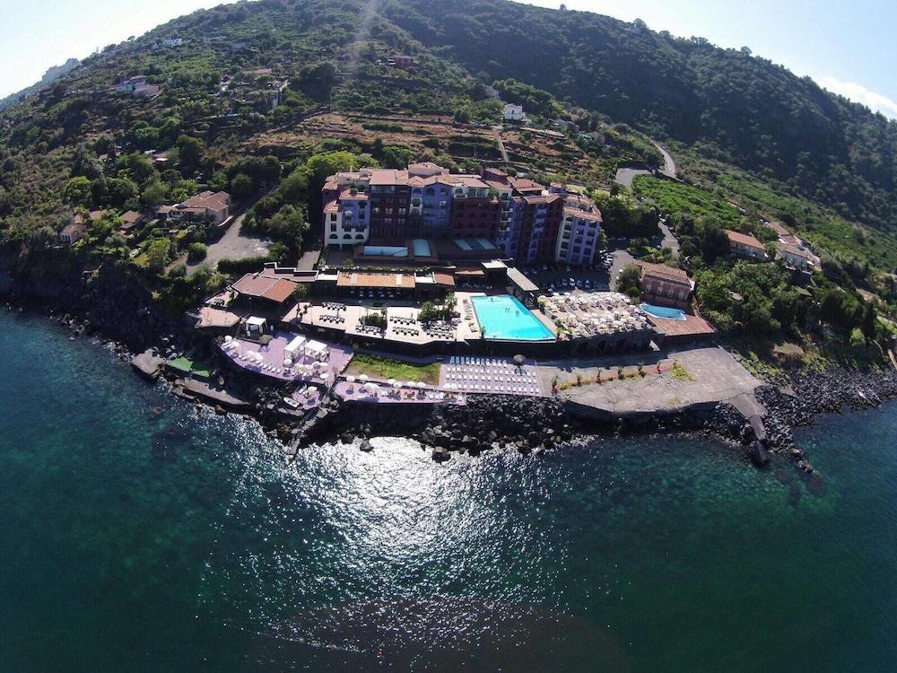 هوتل سانتا تيكلا بالاس